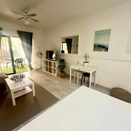 Super Y Amplio Apto Con Airco, Planta Baja En Mareverde Апартаменты Адехе