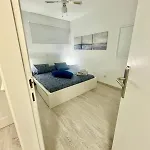 Super Y Amplio Apto Con Airco, Planta Baja En Mareverde *