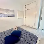 Super Y Amplio Apto Con Airco, Planta Baja En Mareverde