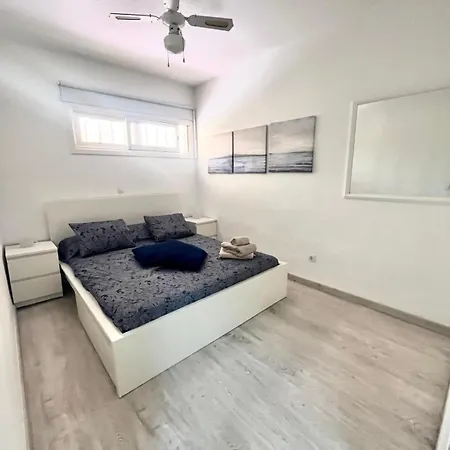 Appartamento Super Y Amplio Apto Con Airco, Planta Baja En Mareverde