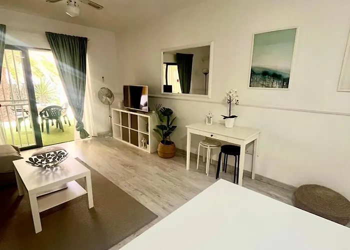 Super Y Amplio Apto Con Airco, Planta Baja En Mareverde Apartmán Costa Adeje (Tenerife)