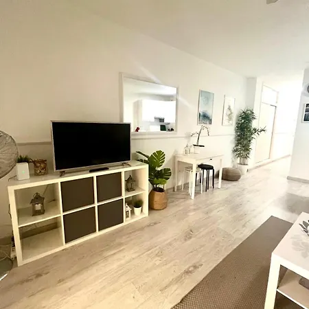 Super Y Amplio Apto Con Airco, Planta Baja En Mareverde Apartman Costa Adeje (Tenerife)