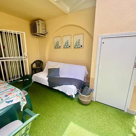 Super Y Amplio Apto Con Airco, Planta Baja En Mareverde Apartman